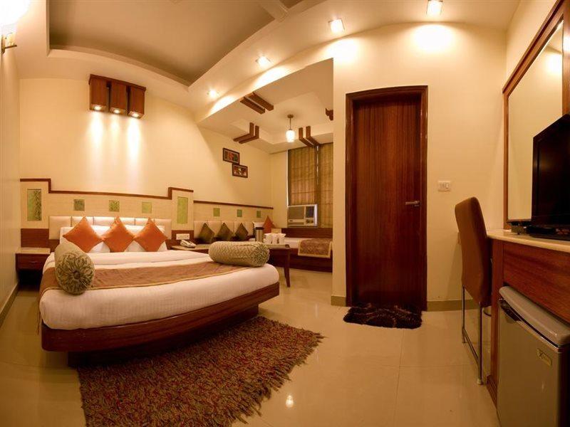 Hotel Aster Inn New Delhi Eksteriør bilde