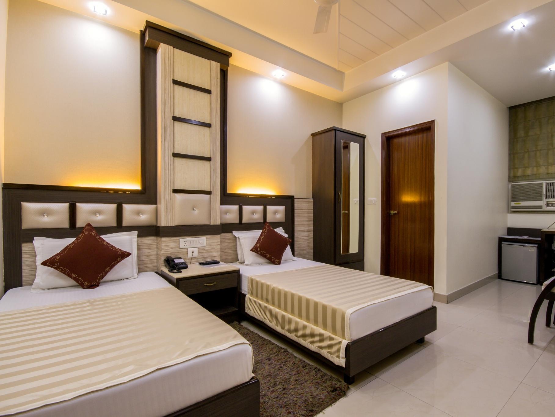 Hotel Aster Inn New Delhi Eksteriør bilde