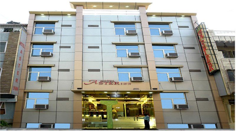 Hotel Aster Inn New Delhi Eksteriør bilde