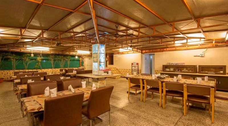 Hotel Aster Inn New Delhi Eksteriør bilde