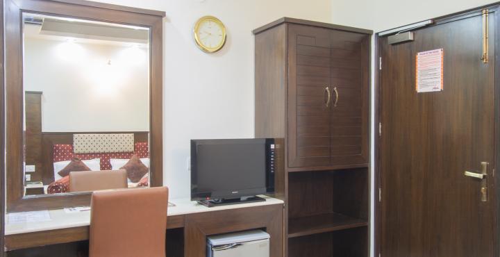 Hotel Aster Inn New Delhi Eksteriør bilde